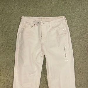 NWT American Eagle size 14 short 90’s straight white jeans